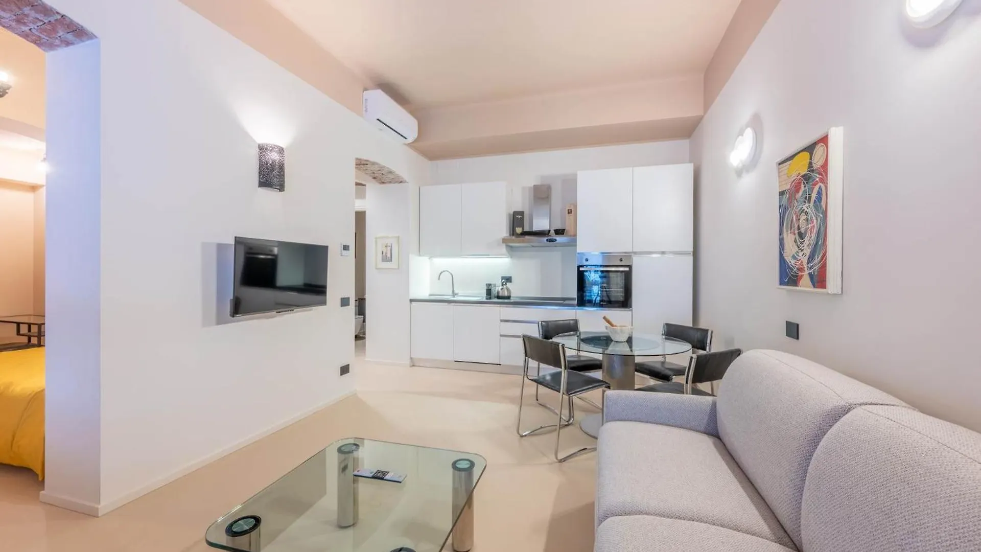 Apartment Sofia Home Luxury & City Centre Genoa